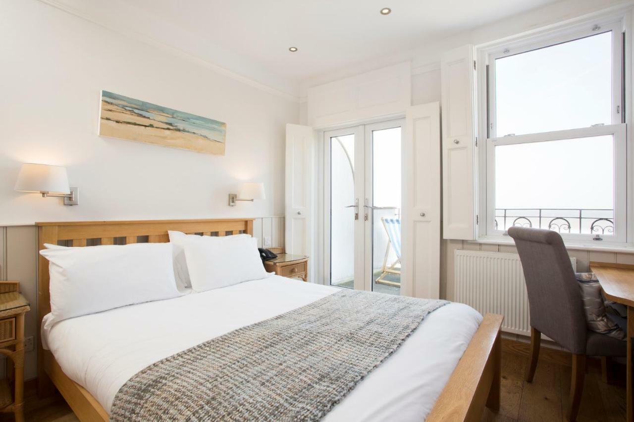 Hotel Continental Уитстабл Экстерьер фото